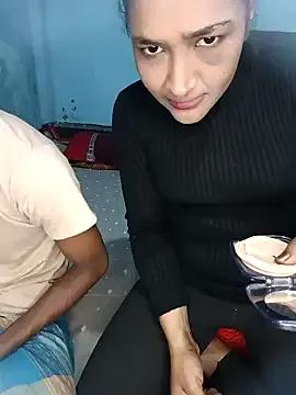 RomanticCouple432 from StripChat is Freechat