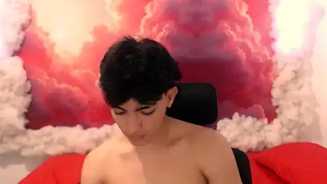 RomeoMillerr from StripChat is Freechat