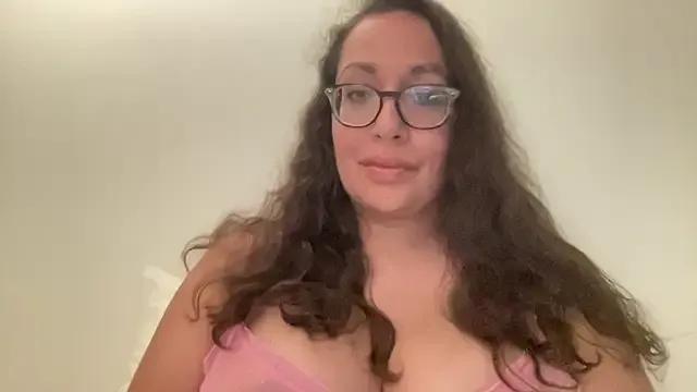 RosaFreya from StripChat is Freechat