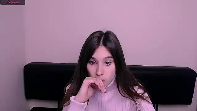 RosaRay_ from StripChat is Freechat