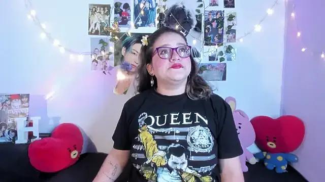 Rose_Hellen from StripChat is Freechat