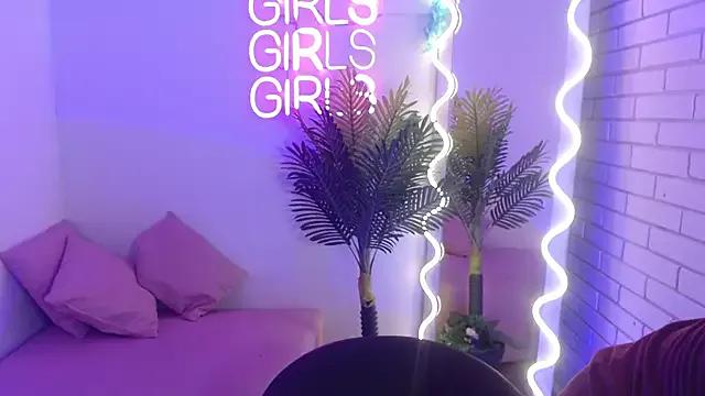 Checkout girls naked models with similar nickname. Cute sexy Free Models.
