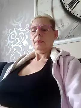 RoseGC1 from StripChat is Freechat