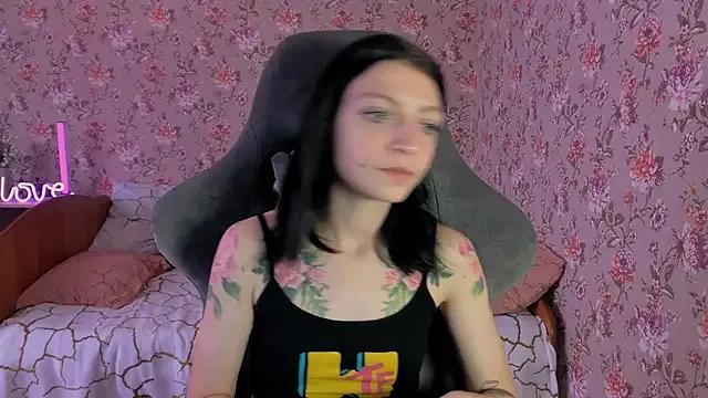 roselolly from StripChat is Freechat