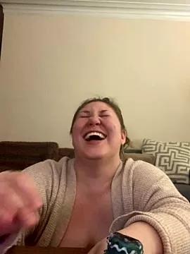 Watch outside webcam shows. Cute Free Cams.