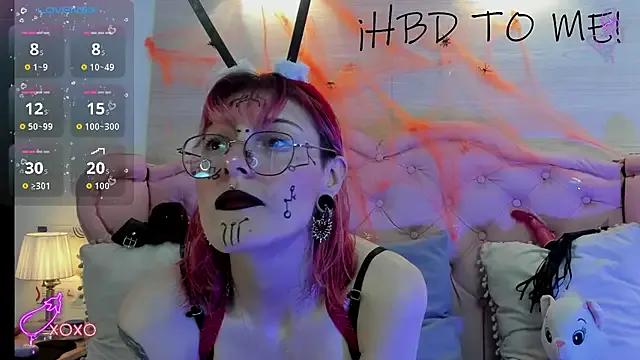 Checkout girls naked models with similar nickname. Cute sexy Free Models.