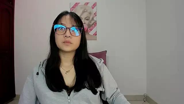 rouse_red from StripChat is Freechat