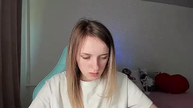 Checkout girls naked models with similar nickname. Cute sexy Free Models.