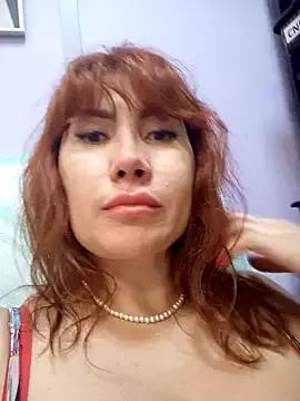 ROXOLANAA_SEXY from StripChat is Freechat
