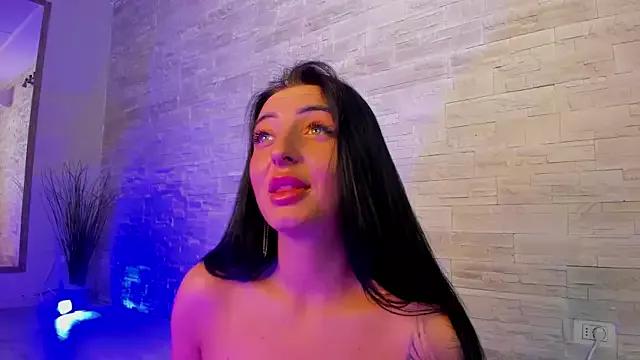 Rubby_Shine from StripChat