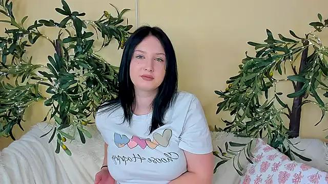 RubyTennis from StripChat is Freechat