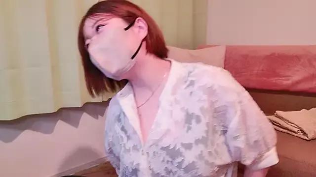 ruri_xo from StripChat