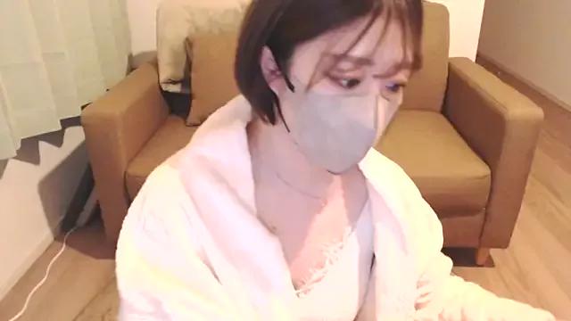 ruri_xo from StripChat
