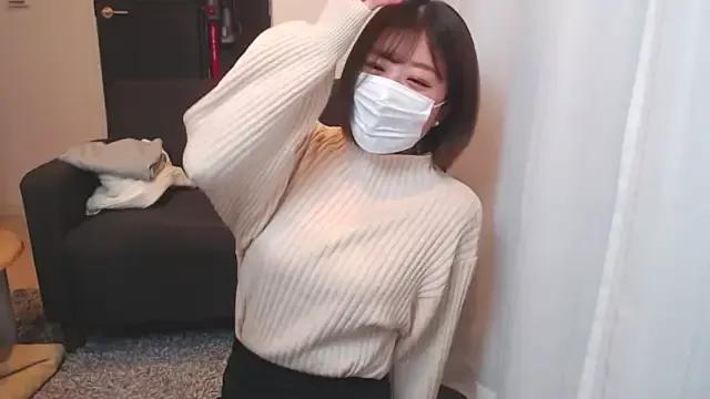 ruri_xo from StripChat