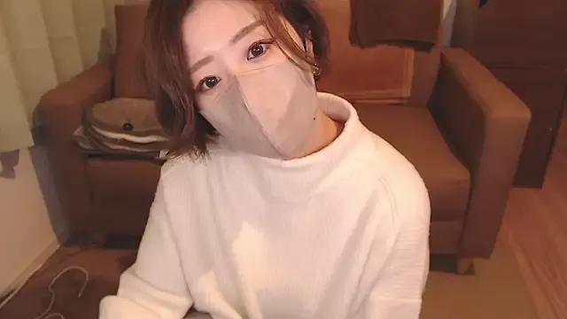ruri_xo from StripChat