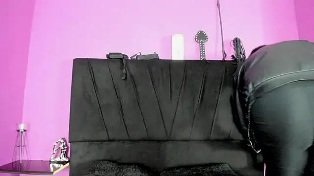 SabbathSinclair from StripChat is Freechat