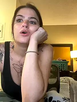 SafeinouterSpace from StripChat is Freechat