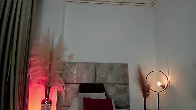 SagiraBelle from StripChat is Freechat