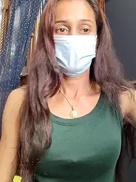Saharaa from StripChat