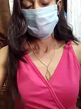 Saharaa from StripChat