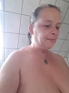 saharaheiss from StripChat