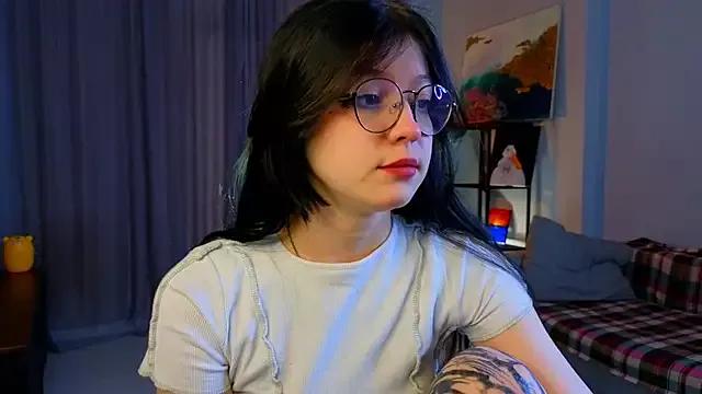 SallyBarnecc from StripChat