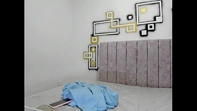 salome_girl_color from StripChat is Freechat