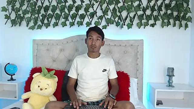 Sam-Torres from StripChat is Freechat