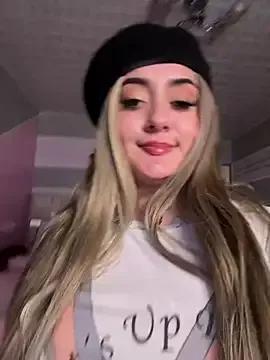 Sam_Thompsoon_ from StripChat is Freechat