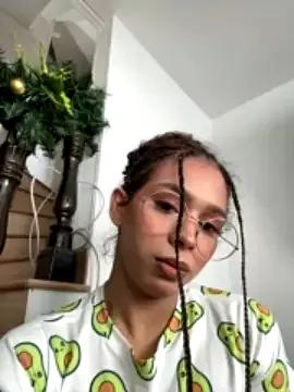 Samantha_Bernardo from StripChat