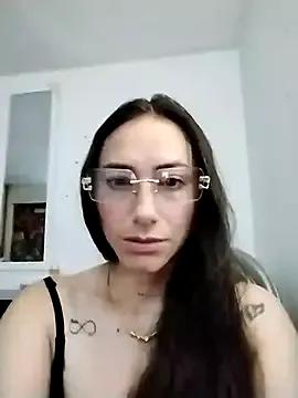 Samantha_curvy1 from StripChat is Freechat