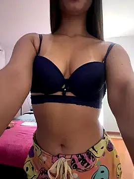 Samantha_e2 from StripChat is Freechat