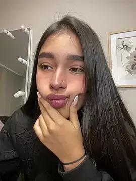 Samantha_pinkk_ from StripChat is Freechat