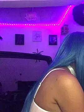 Samara_SaenzV from StripChat is Freechat