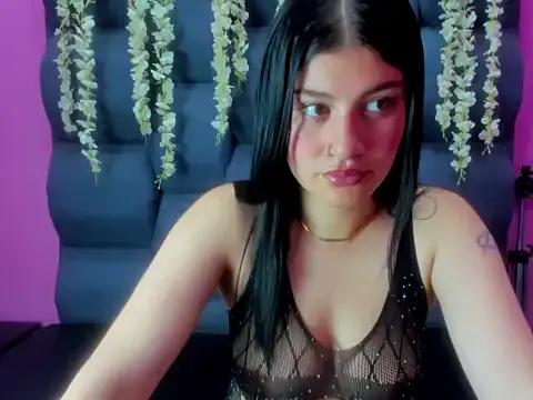 SamarhaMiller_ from StripChat is Freechat