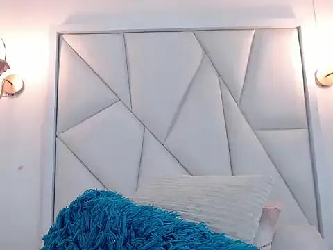 Samiwilliams from StripChat is Freechat