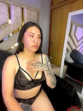 Sammylauren2 from StripChat is Freechat