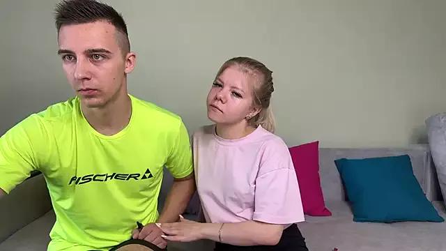 SandraGaze from StripChat is Freechat