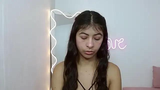 Sandyy_tay from StripChat is Freechat