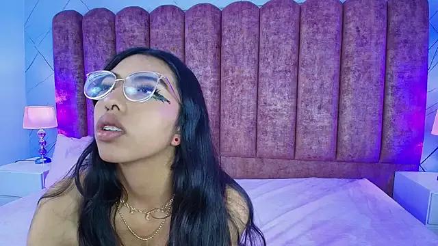Sapphire_01 from StripChat