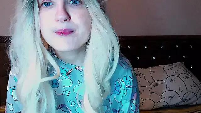 Checkout girls naked models with similar nickname. Cute sexy Free Models.
