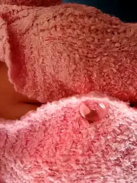 Sara69sexy from StripChat is Freechat