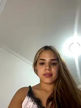 Sara__Secret from StripChat is Freechat