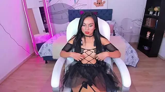 Sara_Collins2 from StripChat is Freechat
