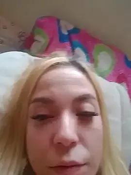 sara_crushx from StripChat