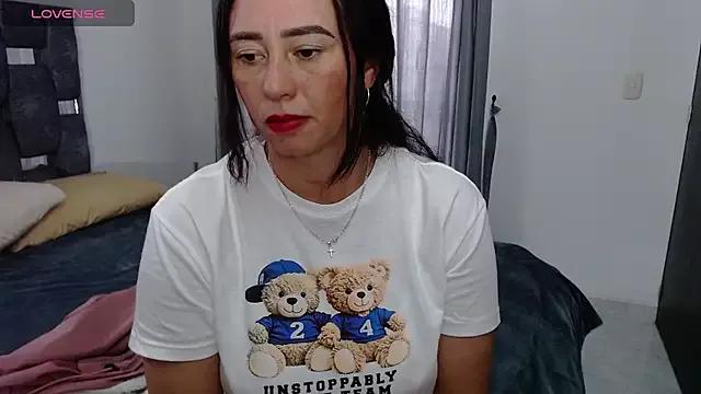 sara_hott_1 from StripChat is Freechat