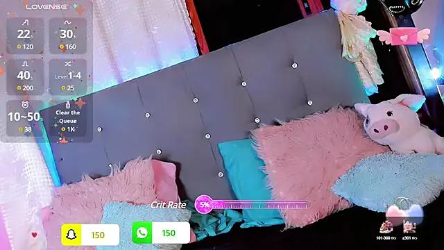 Sara_Queensx from StripChat
