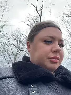 Sara_Slow from StripChat