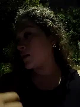 Sara_smiiith211 from StripChat