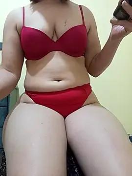Saraa-sexi from StripChat is Freechat